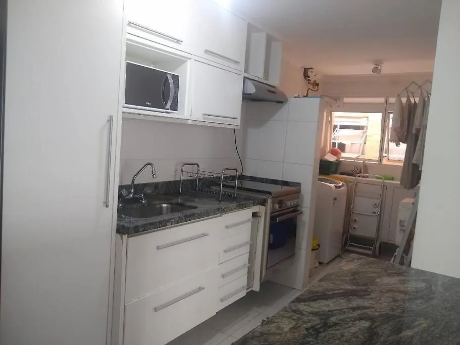 Apartamento em Riviera, 400 metros da praia!-1